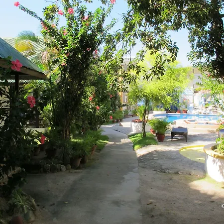 Seashore Beach Resort-2